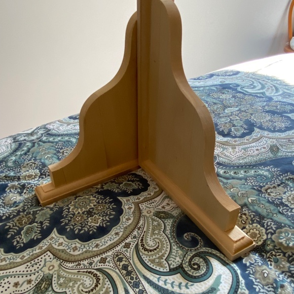 Wood corbels-decorativeshelf mounting brackets-set of 4. NWOT. - Picture 2 of 8